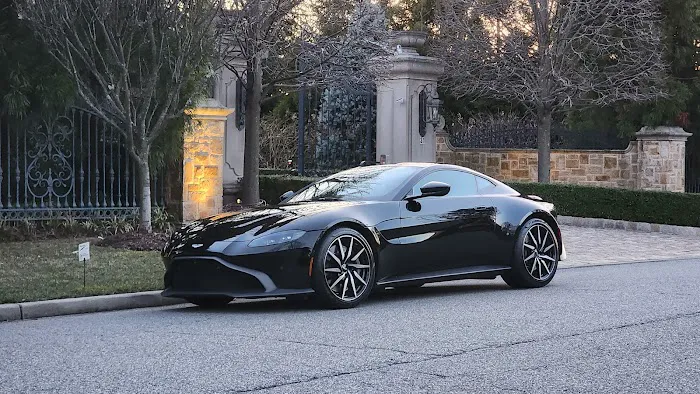 Gotham Dream Cars Picture 3