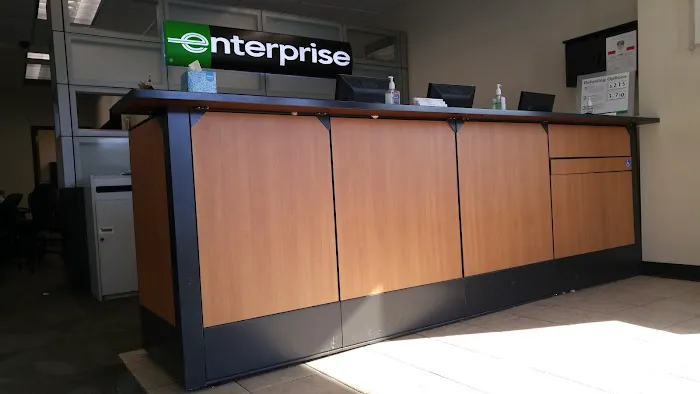Enterprise Rent-A-Car Picture 6