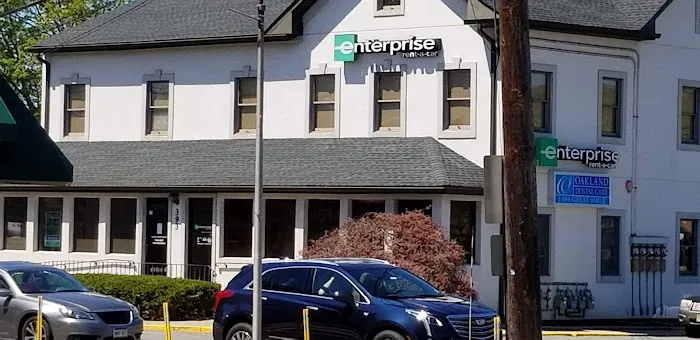 Enterprise Rent-A-Car Picture 1