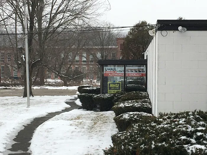 Hertz Car Rental - New Milford - Anderson Avenue Picture 3