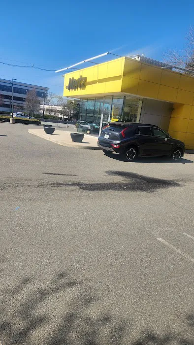 Hertz Car Rental - Paramus - N Streetate Rt 17 Picture 5