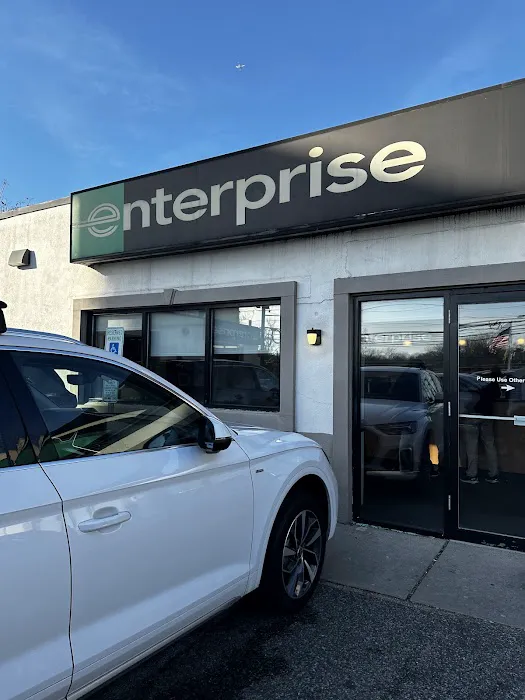 Enterprise Rent-A-Car Picture 9