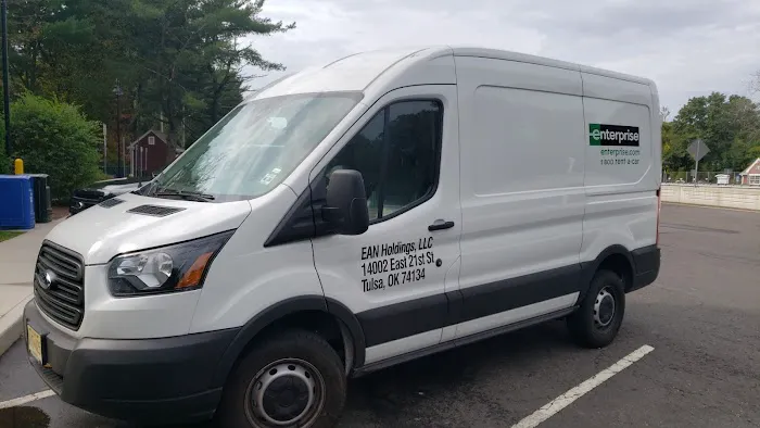 Enterprise Rent-A-Car Picture 6