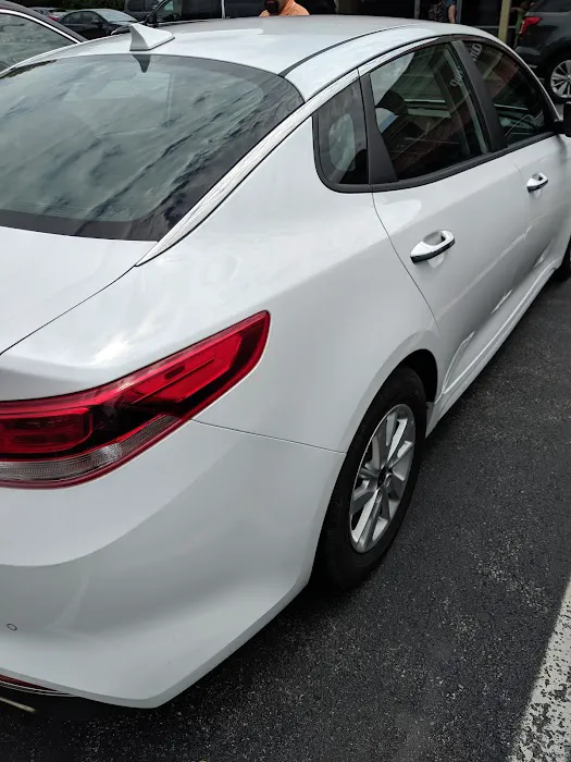 Enterprise Rent-A-Car Picture 8