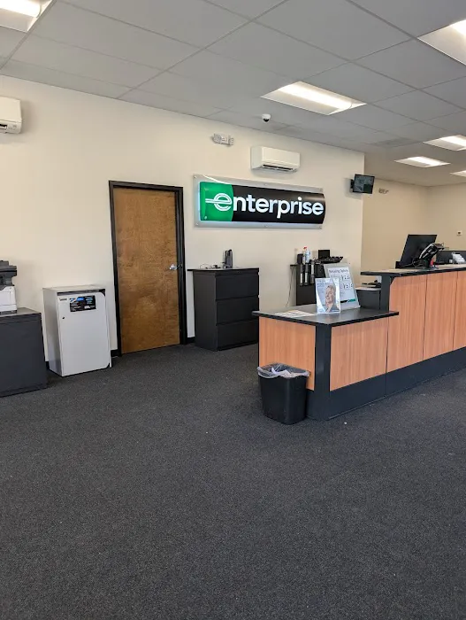Enterprise Rent-A-Car Picture 6