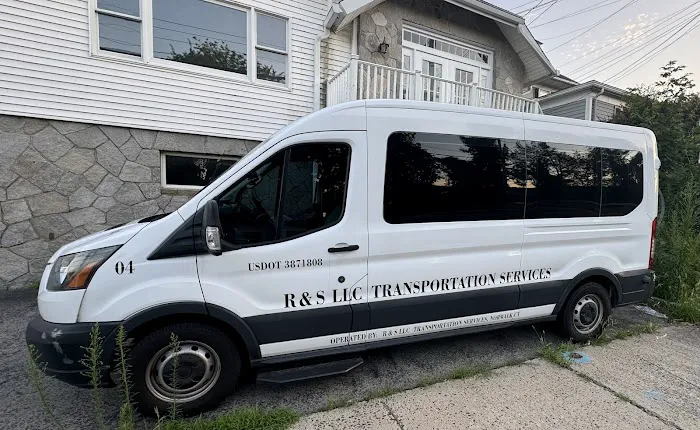 R&S Transportation Services Picture 3