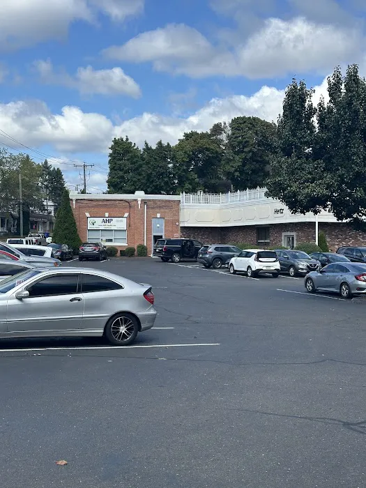 Hertz Car Rental - Norwalk - Main Street Picture 1
