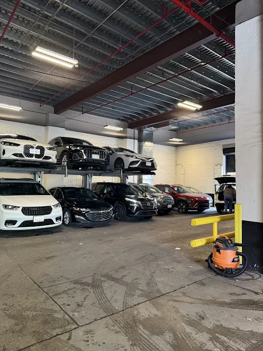 Enterprise Rent-A-Car Picture 10