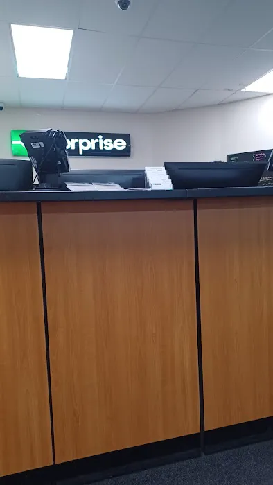 Enterprise Rent-A-Car Picture 9