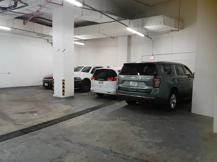 Avis Car Rental Picture 5