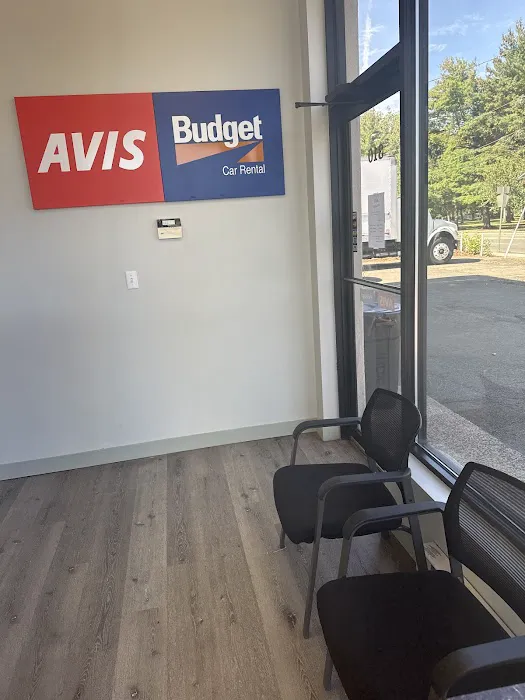 Avis Car Rental Picture 3