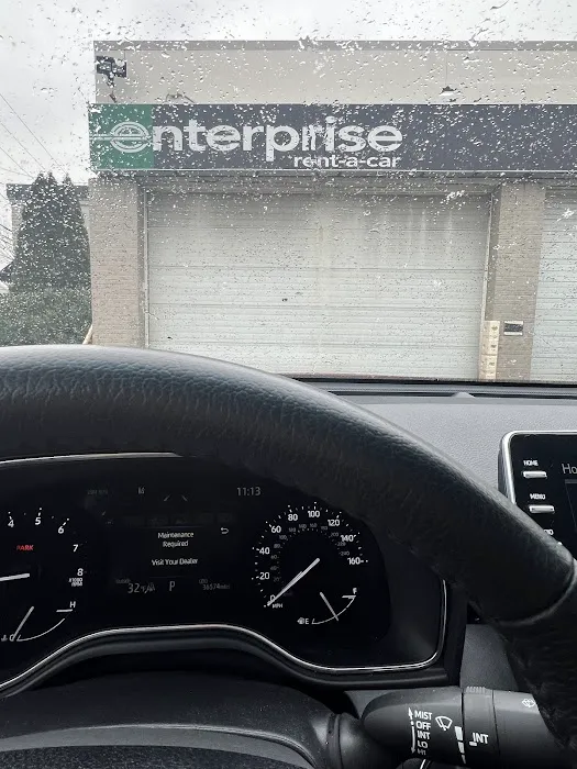 Enterprise Rent-A-Car Picture 4