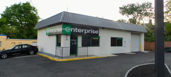 Enterprise Rent-A-Car Picture 10