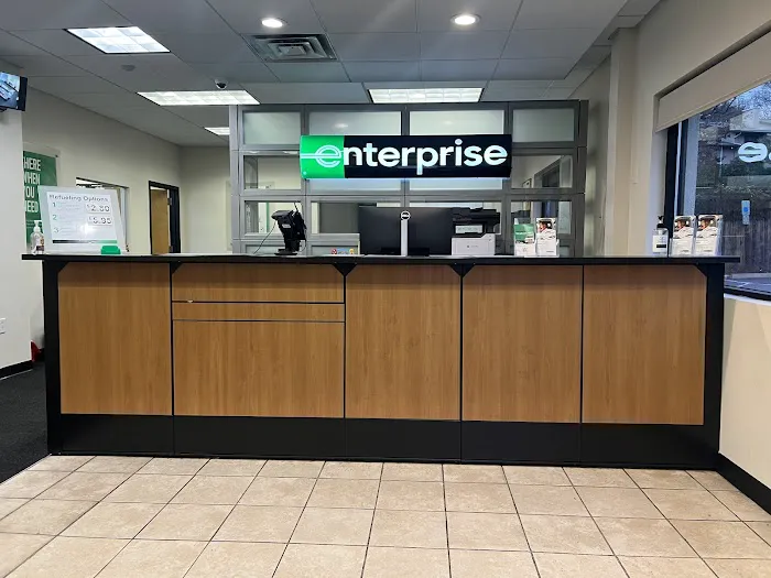 Enterprise Rent-A-Car Picture 5