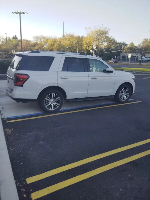 Enterprise Rent-A-Car Picture 3
