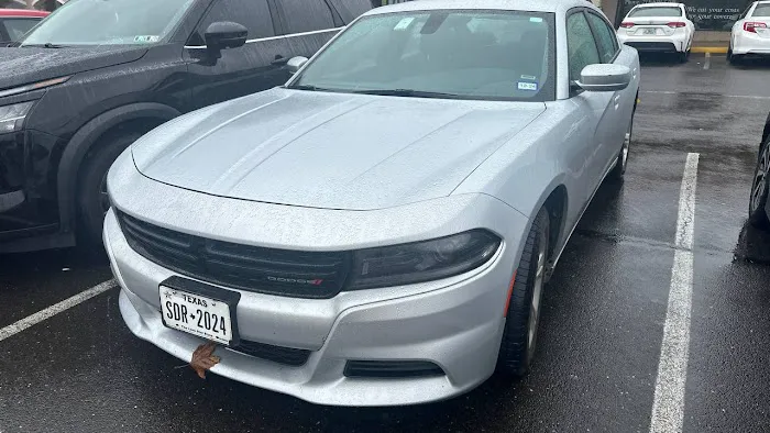 Avis Car Rental Picture 10
