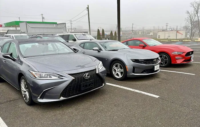Avis Car Rental Picture 7