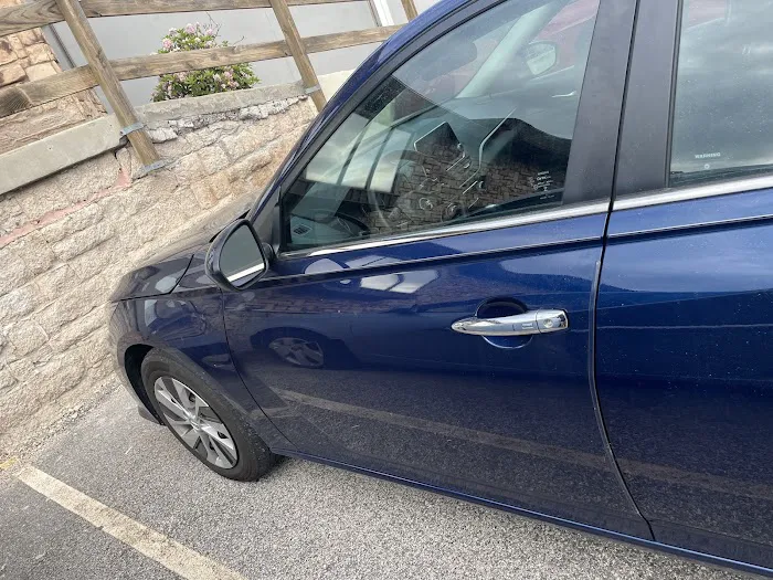 ASAP Rent-a-Car Picture 2