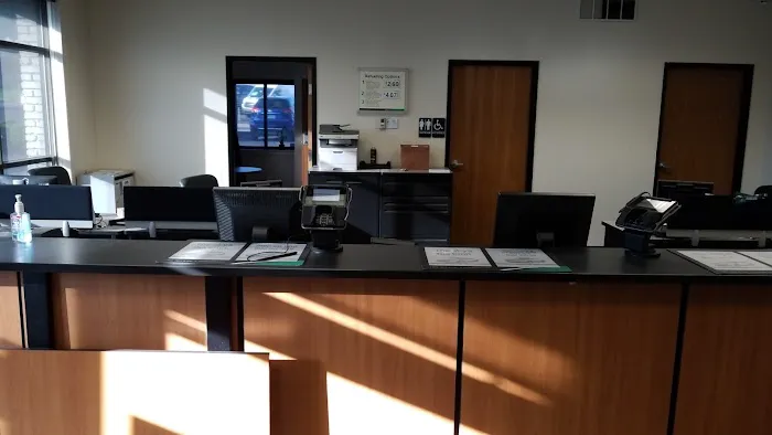 Enterprise Rent-A-Car Picture 9