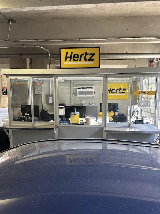 Hertz Car Rental - Hoboken - Bloomfield Street Picture 8