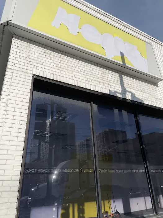 Hertz Car Rental - Hoboken - Bloomfield Street Picture 10