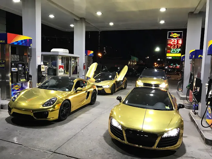 Gold Chrome Car Rentals Picture 7