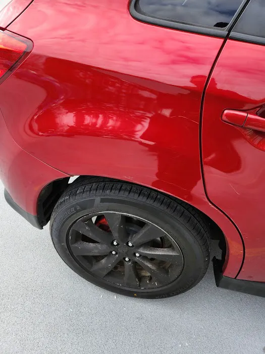 Avis Car Rental Picture 9