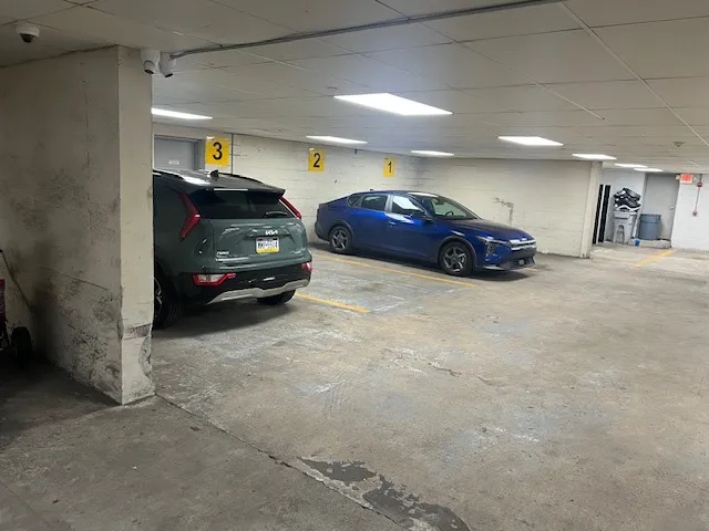 Hertz Car Rental - Fort Lee - Bergen Boulevard Picture 5