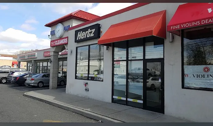 Hertz Car Rental - Fort Lee - Bergen Boulevard Picture 7