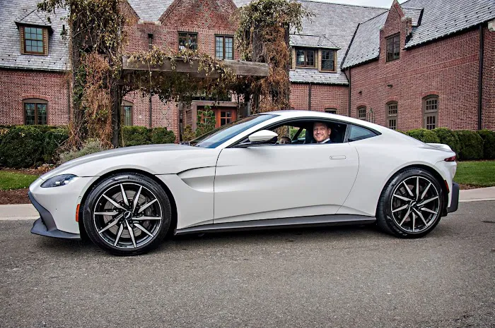 Broadway Supercars Picture 10