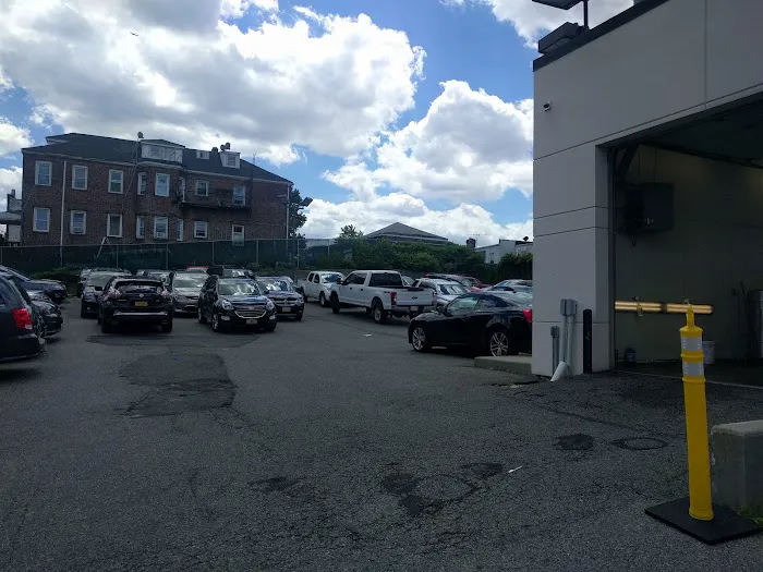 Enterprise Rent-A-Car Picture 10