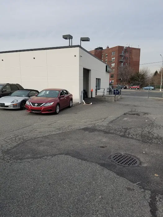 Enterprise Rent-A-Car Picture 1