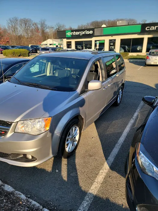 Enterprise Rent-A-Car Picture 8