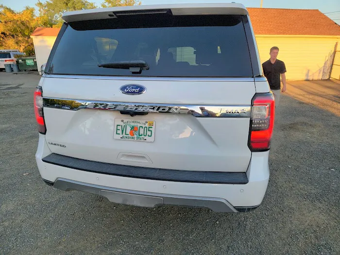 Enterprise Rent-A-Car Picture 9