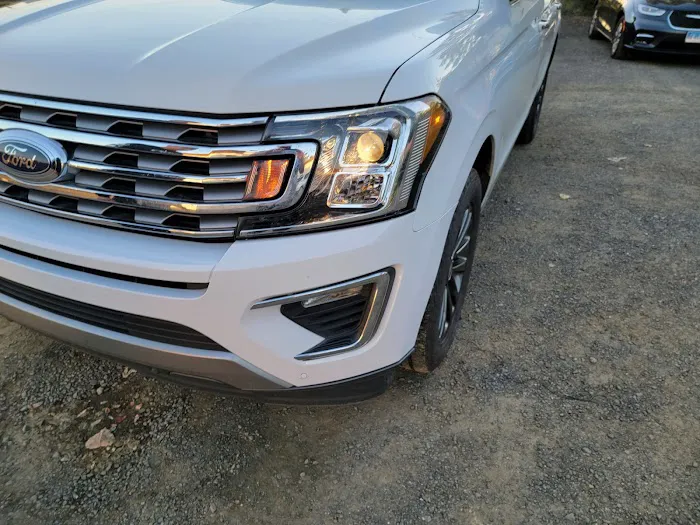Enterprise Rent-A-Car Picture 4