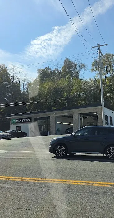 Enterprise Rent-A-Car Picture 8