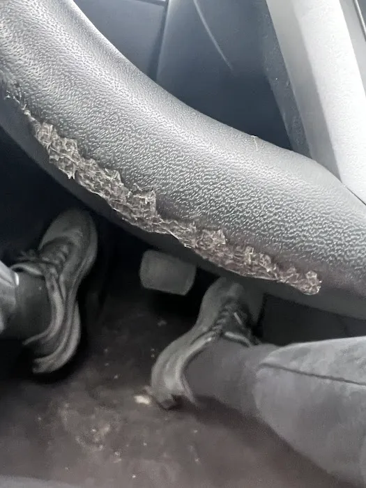 Hertz Car Rental - Fairfield - Post Road Picture 3