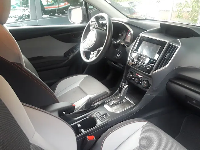 Avis Car Rental Picture 6