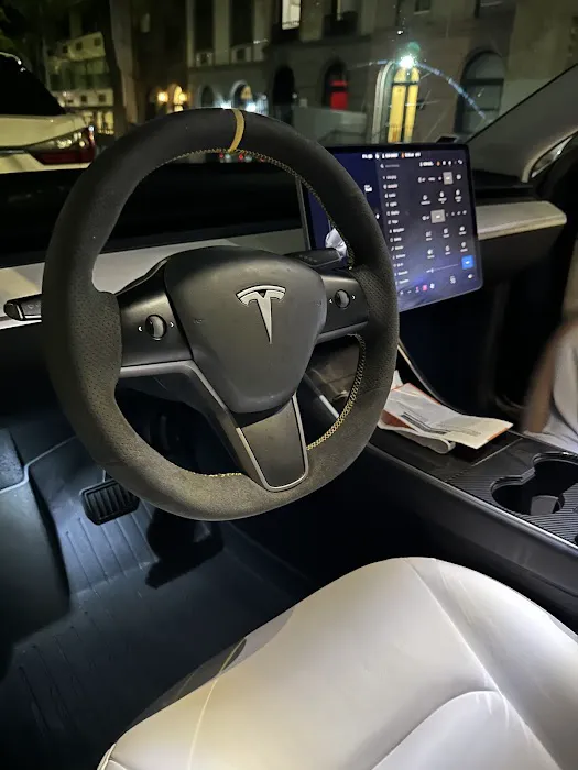 TeslaRents Picture 2