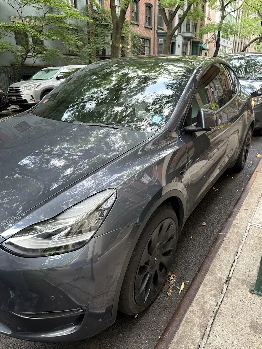 TeslaRents Picture 4