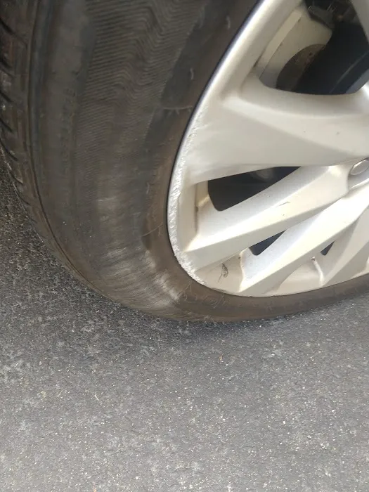 Budget Car Rental Picture 9
