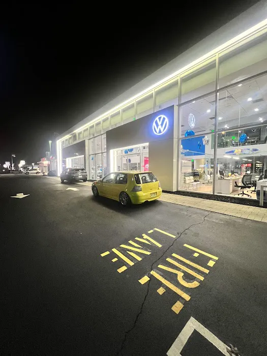 Avis Car Rental Picture 4