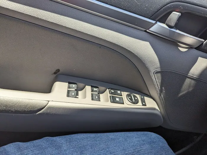 Enterprise Rent-A-Car Picture 9