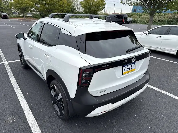 HyperLot rental Picture 1