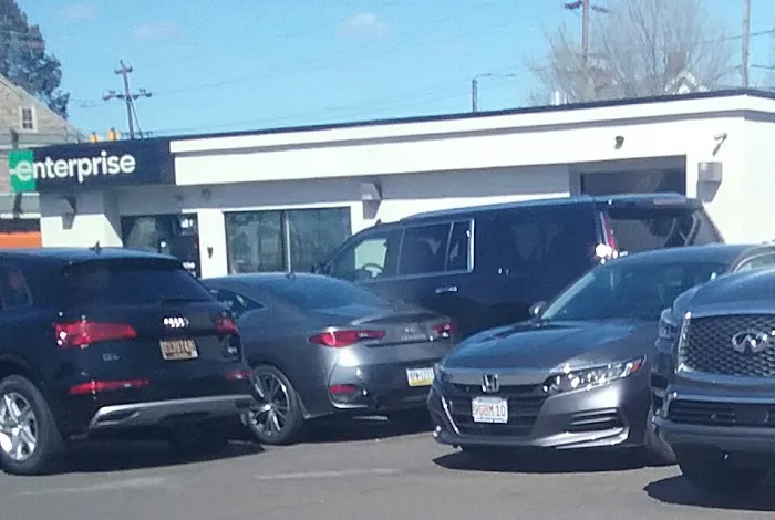 Enterprise Rent-A-Car Picture 4