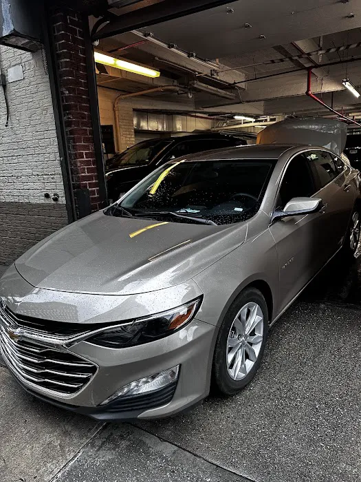 Enterprise Rent-A-Car Picture 9