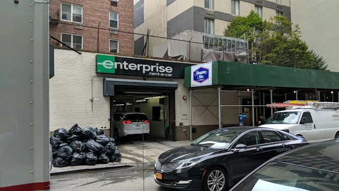 Enterprise Rent-A-Car Picture 6