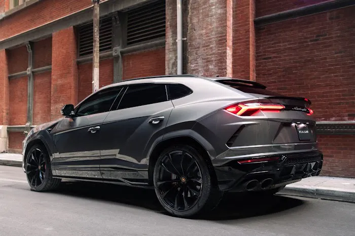 RealCar: Premium & Luxury Car Rental NYC Picture 9