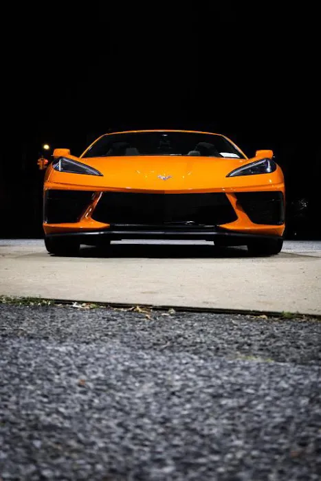 E M AUTO RENTAL LLC Picture 5