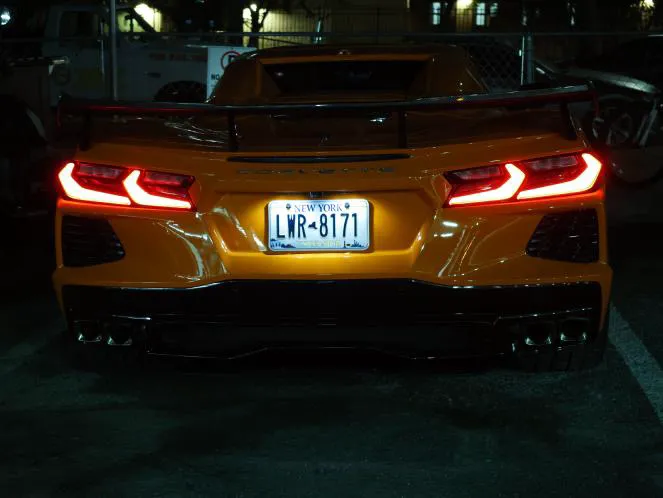 E M AUTO RENTAL LLC Picture 4